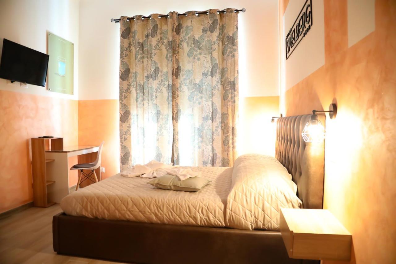 Cinemovie Guesthouse Rom Exterior foto